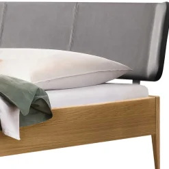 Outlet Wohnen Bett aus Massivholz Eiche Hell - Borna