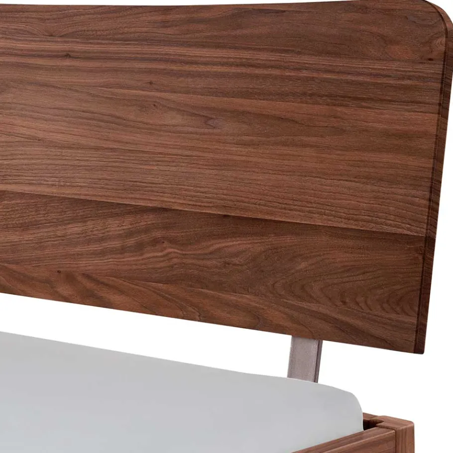 Online Wohnen Bettgestell in 140x200 aus Nussbaum Massivholz - Vaslui