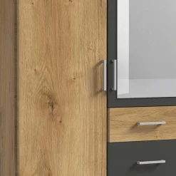 New Wohnen Drehtürenschrank in Plankeneiche Holzdekor - Leviza
