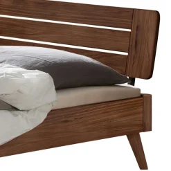 Best Wohnen Dunkles Holzbett aus Nussbaum Massivholz - Vetonia