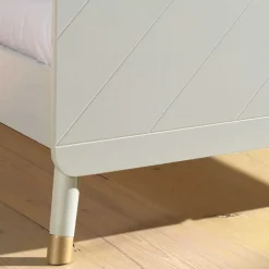 Discount Wohnen Einzelbett mit Nachtkommode in Weiß - Baranoma (zweiteilig)