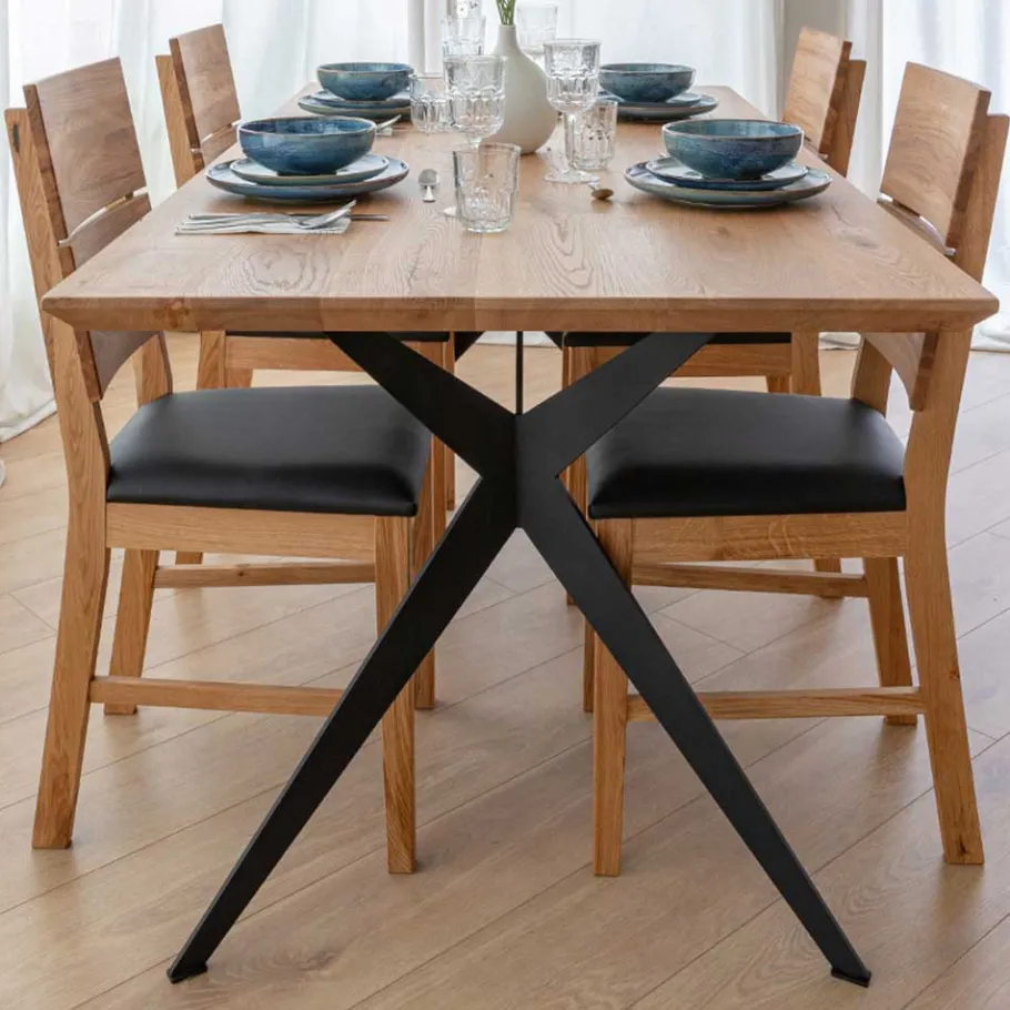 Hot Wohnen Eleganter Esszimmertisch aus massivem Eichenholz - Licium