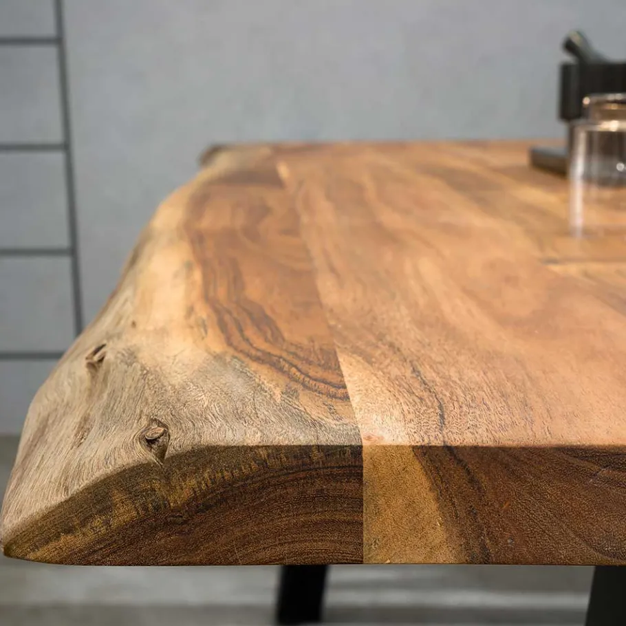 Online Wohnen Esszimmertisch mit Naturkante und A-Design-Gestell - Viradossa