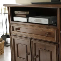 Discount Wohnen Fernseher Unterschrank in Walnussfarben - Manicos