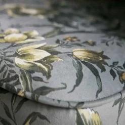 New Wohnen Grauer Polstersessel mit Blumen Muster Melissa im Retro Look