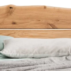 Wohnen Holzbett mit Baumkante aus Wildeiche - Masicuri (dreiteilig)