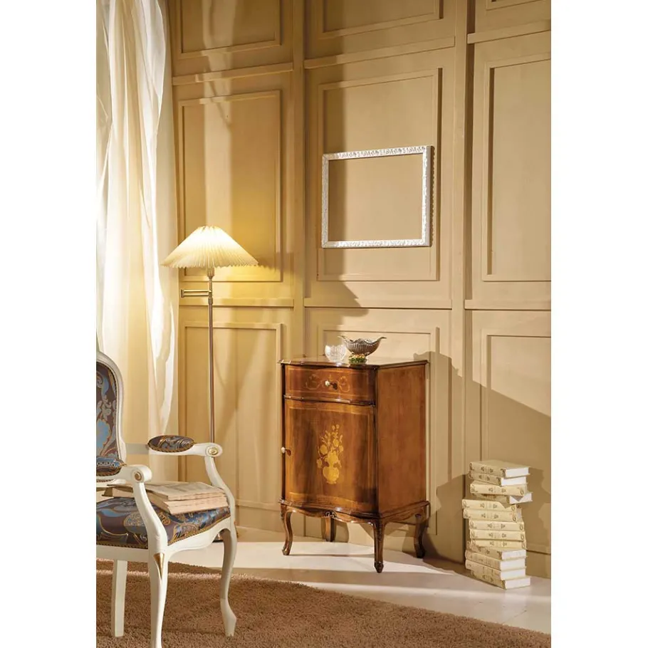 Discount Wohnen Italienische Kleinkommode im Barockstil Venerdina in Nussbaum Braun