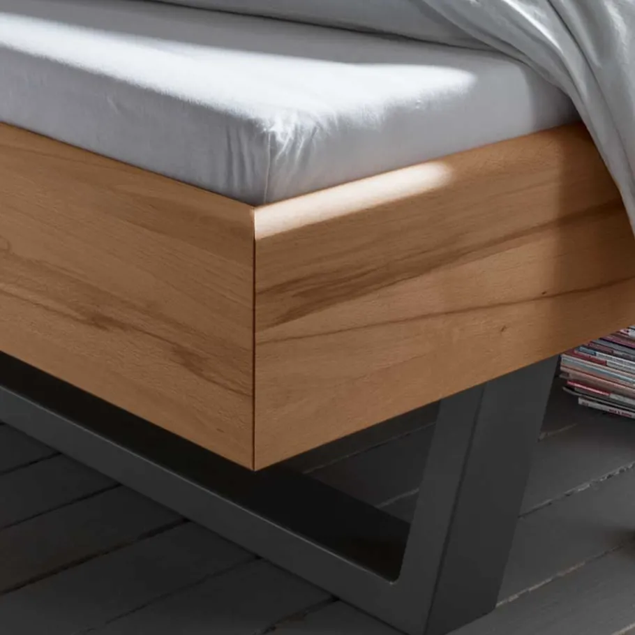 Discount Wohnen Kernbuche Bett mit Metall Kufen - Eudrinia I