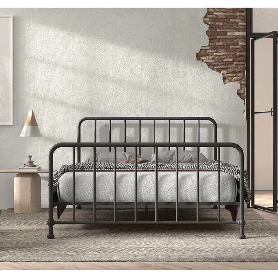 Clearance Wohnen Metallbett mit Gitter-Kopf- und Fußteil - Auricos