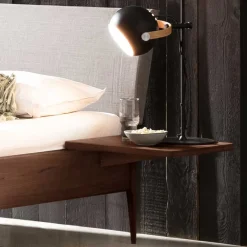 Discount Wohnen Nussbaum Doppelbett mit Stoff Kopfteil - Filippo