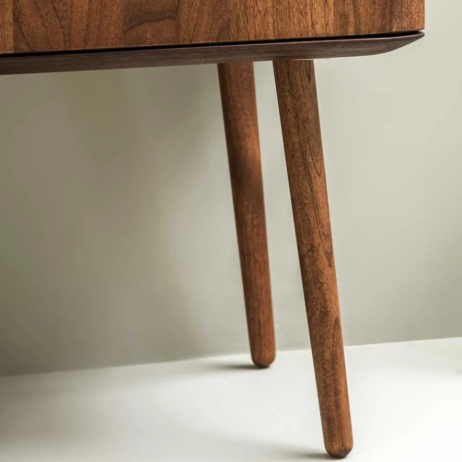 Best Wohnen Retro Chic Highboard aus Nussbaum - Rivossa