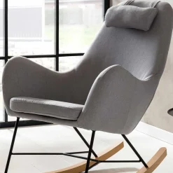 Clearance Wohnen Scandi Schaukelstuhl mit grauem Stoff - Karin