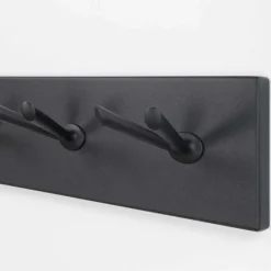 Online Wohnen Schlichte Stahl Wandgarderobe mit 6 Kleiderhaken - Tarado