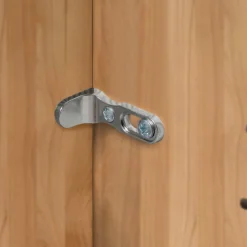 Discount Wohnen Teilmassiver Schrank mit sieben Türen - Hung