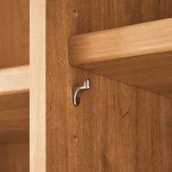 Outlet Wohnen 8-türiger Kleiderschrank mit sechs Glastüren - Hung
