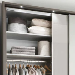 Outlet Wohnen 3-türiger Schwebetürenschrank mit Passepartout - Ostranca