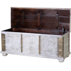 Wohnen Vintage Holztruhe in Antikweiß mit Bronze - Volkma