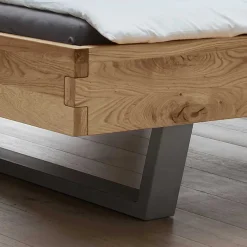 New Wohnen Wildeiche Holzbett mit Kopfteil-Kissen - Aryvano