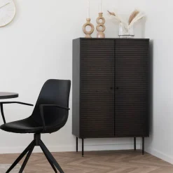 Discount Wohnen Wohnzimmer Schrank mit dunklem Furnier in Braun - Wega