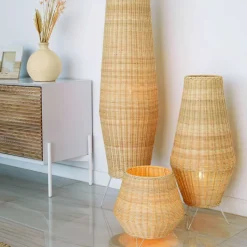 New Wohnen 30x70x30 Bodenleuchte aus Rattan Geflecht in Beige - Jannios